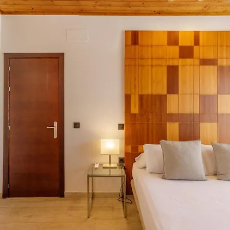 Autor By Caleta Homes Apartman Málaga